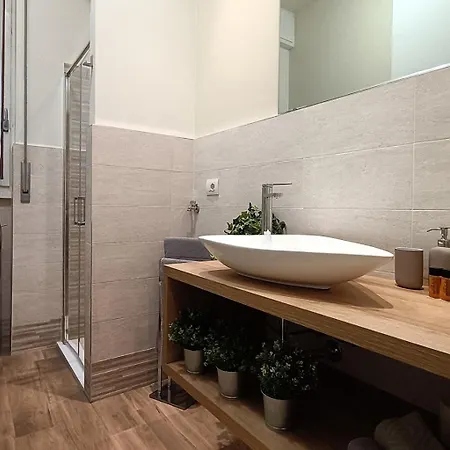 Sahi - Via Dei Ciclamini Mm1 Primaticcio, Stadio San Siro, Ospedale San Carlo Appartement Milaan