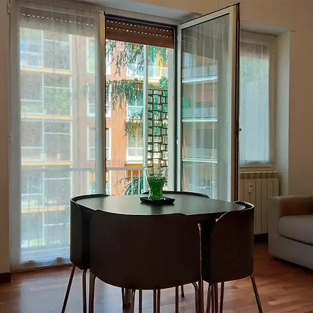 Apartment Sahi - Via Dei Ciclamini Mm1 Primaticcio, Stadio San Siro, Ospedale San Carlo Mailand