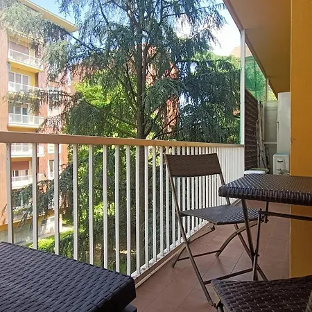 Appartement Sahi - Via Dei Ciclamini Mm1 Primaticcio, Stadio San Siro, Ospedale San Carlo
